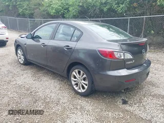 2011 Mazda 3 S Sport with VIN JM1BL1U53B1389211, listed as a IAAI auction lot 42213009 with 117,980 mi miles and . Bid and sale history available at DreamBid. Image 3.