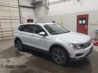 2019 Volkswagen Tiguan SE с VIN 3VV2B7AX6KM051866, выставлен на аукционе IAAI как лот 42582462 с пробегом 50 513 миль миль и . История ставок и продаж доступна на DreamBid. Изображение 1.
