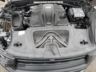 2022 Porsche Macan Turbo с VIN WP1AF2A54NLB32160, выставлен на аукционе Copart как лот 39059784 с пробегом 10 388 миль миль и . История ставок и продаж доступна на DreamBid. Изображение 12.