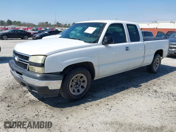 2006 Chevrolet Silverado 1500 Work Truck with VIN 1GCEC19XX6Z253172, listed as a IAAI auction lot 41747425 with 233,008 mi miles. Bid and sale history available at carsss.com. Image 2.