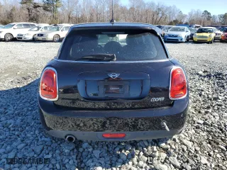2019 MINI Hardtop 4 Door Cooper with VIN WMWXU1C57K2J02819, listed as a Copart auction lot 42778285 with 27,621 mi miles and Salvage Title. Bid and sale history available at carsss.com. Image 6.