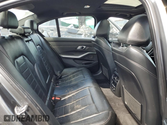 2019 BMW 3 Series 330i with VIN WBA5R1C55KAJ98853, listed as a Copart auction lot 50699315 with 101,110 mi miles and Salvage title. Bid and sale history available at DreamBid. Image 10.