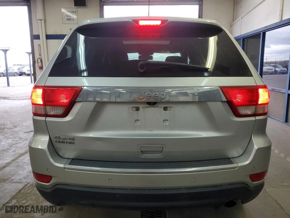 2011 Jeep Grand Cherokee Limited with VIN 1J4RR5GG3BC575251, listed as a Copart auction lot 49248985 with 199,962 mi miles and Salvage Title. Bid and sale history available at carsss.com. Image 6.