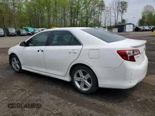 2013 Toyota Camry L with VIN 4T1BF1FK8DU700994, listed as a Copart auction lot 55354265 with 236,581 mi miles and Clean Title. Bid and sale history available at carsss.com. Image 2.