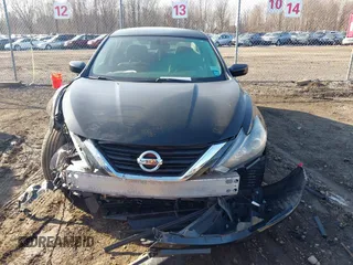 2018 Nissan Altima SV with VIN 1N4AL3AP7JC113202, listed as a IAAI auction lot 41800580 with 95,142 mi miles and . Bid and sale history available at carsss.com. Image 13.