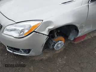 2014 Buick Regal Premium I z VIN 2G4GN5EX4E9323866, wystawiony jako IAAI lot #42072914 z przebiegiem Nie podano mil oraz . Historia ofert i sprzedaży dostępna na DreamBid. Obrazek 6.