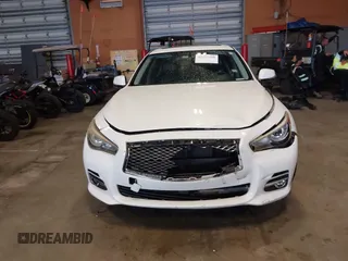 2014 Infiniti Q50 Premium z VIN JN1BV7AP0EM679026, wystawiony jako IAAI lot #42225108 z przebiegiem 96 656 mil mil oraz . Historia ofert i sprzedaży dostępna na DreamBid. Obrazek 6.
