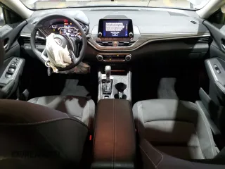 2025 Nissan Altima SV with VIN 1N4BL4DW6SN325916, listed as a Copart auction lot 43332525 with 6,910 mi miles and Salvage Title. Bid and sale history available at DreamBid. Image 8.
