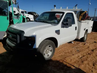 2008 Ford F-250 with VIN 1FDNF20568EE39063, listed as a Copart auction lot 81546053 with 260,163 mi miles and Salvage title. Bid and sale history available at DreamBid. Image 1.