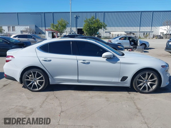 2022 Genesis G70 2.0T z VIN KMTG34TA4NU089493, wystawiony jako IAAI lot #41865826 z przebiegiem 36 366 mil mil oraz . Historia ofert i sprzedaży dostępna na DreamBid. Obrazek 12.