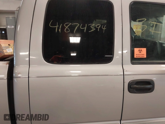 2005 Chevrolet Silverado 1500 Z71 with VIN 1GCEK19B05E163820, listed as a IAAI auction lot 41874394 with Not Provided miles and . Bid and sale history available at DreamBid. Image 8.