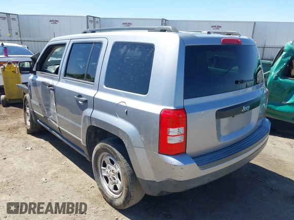 2017 Jeep Patriot Sport SE with VIN 1C4NJPBA8HD207631, listed as a IAAI auction lot 42809313 with 153,799 mi miles and . Bid and sale history available at DreamBid. Image 3.