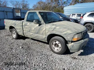 1998 GMC Sonoma with VIN 1GTCS1449WK508202, listed as a Copart auction lot 85670944 with 269,162 mi miles and Non Repairable. Bid and sale history available at carsss.com. Image 4.