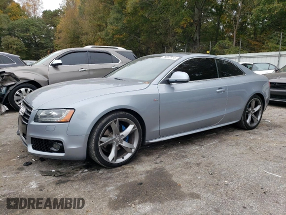 2009 Audi A5 z VIN WAUDK78T09A028307, wystawiony jako Copart lot #78652514 z przebiegiem 91 047 mil mil oraz Szkoda całkowita • Salvage title. Historia ofert i sprzedaży dostępna na DreamBid. Obrazek 1.