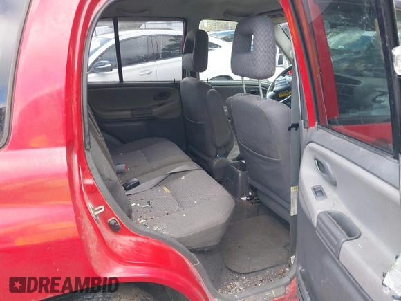 2004 Chevrolet Tracker with VIN 2CNBJ134846906738, listed as a IAAI auction lot 40833676 with 176,004 mi miles and . Bid and sale history available at DreamBid. Image 8.