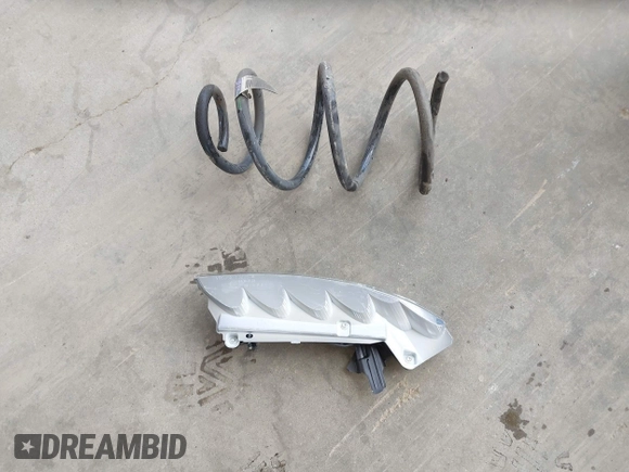 2013 Ford Escape Titanium с VIN 1FMCU9J98DUB24112, выставлен на аукционе IAAI как лот 42338121 с пробегом 162 786 миль миль и . История ставок и продаж доступна на DreamBid. Изображение 12.