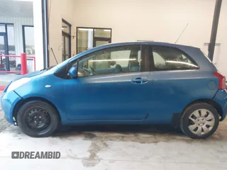 2008 Toyota Yaris with VIN JTDJT923785169700, listed as a IAAI auction lot 41315476 with 298,279 mi miles. Bid and sale history available at carsss.com. Image 14.