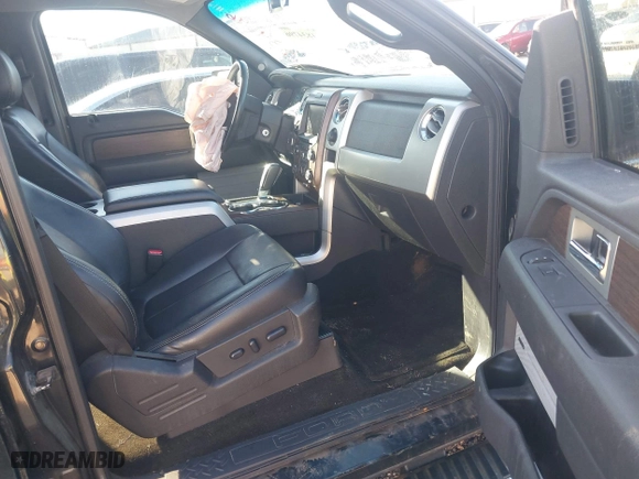 2013 Ford F-150 XL with VIN 1FTFW1CF2DKG35259, listed as a IAAI auction lot 41834796 with 131,817 mi miles. Bid and sale history available at carsss.com. Image 5.