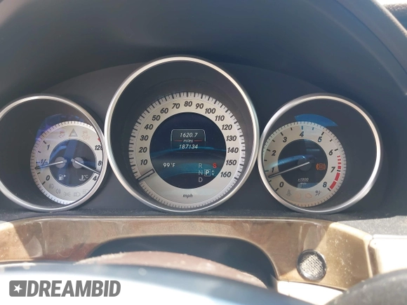 2014 Mercedes-Benz E 350 Sport with VIN WDDHF5KB2EA901598, listed as a IAAI auction lot 42521799 with 187,134 mi miles and . Bid and sale history available at DreamBid. Image 7.