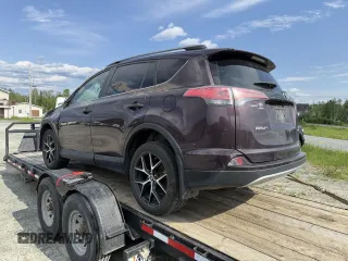 2017 Toyota RAV4 SE z VIN 2T3JFREVXHW628554, wystawiony jako Copart lot #61222355 z przebiegiem 162 218 mil mil oraz Szkoda całkowita • Salvage title. Historia ofert i sprzedaży dostępna na DreamBid. Obrazek 2.