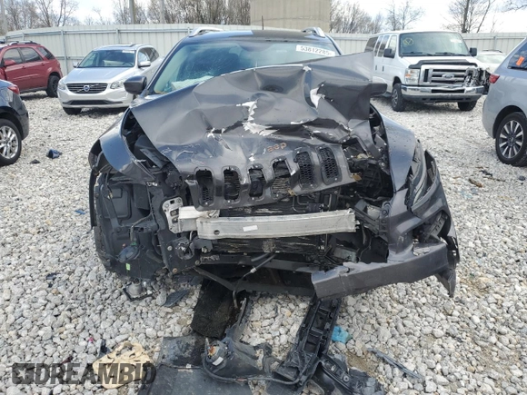 2016 Jeep Cherokee Latitude with VIN 1C4PJMCB4GW153990, listed as a Copart auction lot 53812285 with 0 mi miles and Clean Title. Bid and sale history available at carsss.com. Image 5.