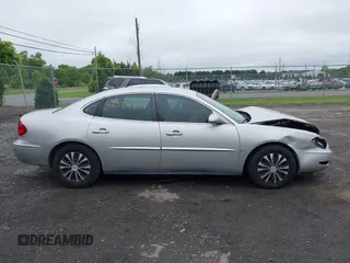 2006 Buick LaCrosse CX with VIN 2G4WC582561224586, listed as a IAAI auction lot 42374909 with 173,836 mi miles and . Bid and sale history available at DreamBid. Image 13.