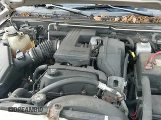 2005 Chevrolet Colorado 1SE LS Z71 with VIN 1GCDT136358227657, listed as a IAAI auction lot 43439051 with 136,517 mi miles and . Bid and sale history available at DreamBid. Image 12.