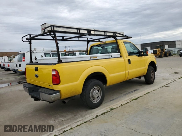 2013 Ford F-250 XL with VIN 1FTBF2B67DEA75470, listed as a Copart auction lot 42008835 with 258,190 mi miles and Clean title. Bid and sale history available at DreamBid. Image 3.