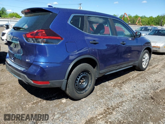 2018 Nissan Rogue SV z VIN 5N1AT2MV4JC760327, wystawiony jako Copart lot #55622075 z przebiegiem 121 294 mil mil oraz Szkoda całkowita • Salvage title. Historia ofert i sprzedaży dostępna na DreamBid. Obrazek 3.