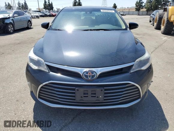 2018 Toyota Avalon Hybrid XLE Plus z VIN 4T1BD1EB6JU063543, wystawiony jako Copart lot #52554915 z przebiegiem 122 986 mil mil oraz Szkoda całkowita • Salvage title. Historia ofert i sprzedaży dostępna na DreamBid. Obrazek 5.