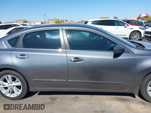 2015 Nissan Altima SV with VIN 1N4AL3AP5FC576818, listed as a IAAI auction lot 42129973 with 128,969 mi miles and . Bid and sale history available at carsss.com. Image 13.