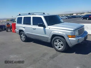2006 Jeep Commander Limited with VIN 1J8HH58226C253433, listed as a IAAI auction lot 42028340 with 132,387 mi miles. Bid and sale history available at carsss.com. Image 1.