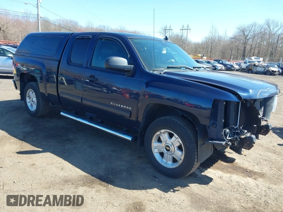 2012 Chevrolet Silverado 1500 LT with VIN 1GCRKSE77CZ192665, listed as a IAAI auction lot 41888886 with 167,084 mi miles. Bid and sale history available at carsss.com. Image 1.