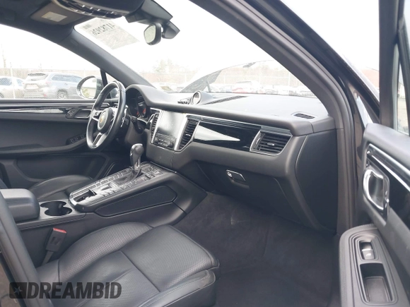 2017 Porsche Macan S with VIN WP1AB2A56HLB20821, listed as a IAAI auction lot 41782926 with 55,931 mi miles and . Bid and sale history available at DreamBid. Image 5.