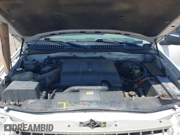 2002 Ford Explorer Eddie Bauer с VIN 1FMZU64W12ZA40059, выставлен на аукционе IAAI как лот 42449518 с пробегом Не указан миль и . История ставок и продаж доступна на DreamBid. Изображение 10.