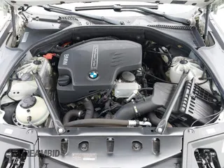 2013 BMW 5 Series 528i with VIN WBAXG5C50DDY34618, listed as a IAAI auction lot 42018050 with 85,272 mi miles and . Bid and sale history available at carsss.com. Image 10.