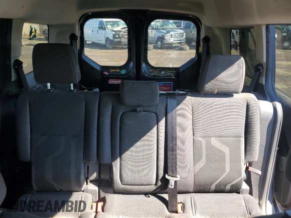 2017 Ford Transit Connect XLT z VIN NM0GS9F70H1334484, wystawiony jako Copart lot #46753495 z przebiegiem 134 657 mil mil oraz Czysty tytuł • Clean title. Historia ofert i sprzedaży dostępna na DreamBid. Obrazek 10.