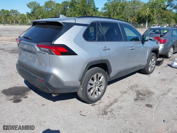 2021 Toyota RAV4 XLE Premium with VIN 2T3C1RFV4MC171497, listed as a IAAI auction lot 41775568 with 73,900 mi miles. Bid and sale history available at carsss.com. Image 4.
