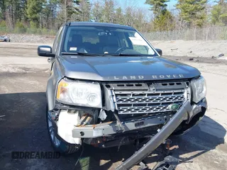 2010 Land Rover LR2 HSE with VIN SALFR2BN2AH188939, listed as a IAAI auction lot 41957944 with 89,881 mi miles and . Bid and sale history available at DreamBid. Image 6.