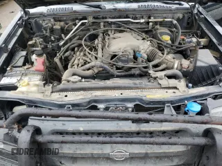 2001 Nissan Xterra XE z VIN 5N1ED28Y31C531253, wystawiony jako Copart lot #49736505 z przebiegiem 318 998 mil mil oraz Szkoda całkowita • Salvage title. Historia ofert i sprzedaży dostępna na DreamBid. Obrazek 14.