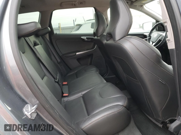 2017 Volvo XC60 Dynamic z VIN YV440MRRXH2107984, wystawiony jako Copart lot #47284055 z przebiegiem 67 043 mil mil oraz Szkoda całkowita • Salvage title. Historia ofert i sprzedaży dostępna na DreamBid. Obrazek 11.