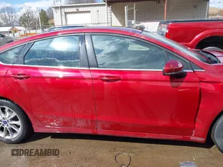 2017 Ford Fusion SE with VIN 3FA6P0HD3HR328186, listed as a IAAI auction lot 41692200 with 44,294 mi miles. Bid and sale history available at carsss.com. Image 13.
