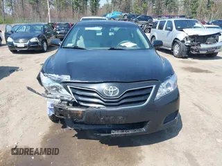 2011 Toyota Camry LE with VIN 4T1BK3EKXBU628105, listed as a IAAI auction lot 42114207 with 174,177 mi miles. Bid and sale history available at carsss.com. Image 6.