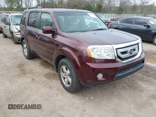 2009 Honda Pilot EX-L with VIN 5FNYF486X9B026041, listed as a IAAI auction lot 41942718 with 219,301 mi miles and . Bid and sale history available at carsss.com. Image 1.