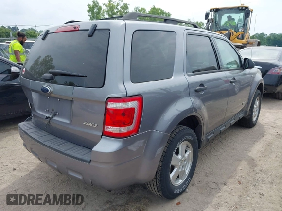 2008 Ford Escape XLT с VIN 1FMCU931X8KB99581, выставлен на аукционе IAAI как лот 42681620 с пробегом 117 607 миль миль и . История ставок и продаж доступна на DreamBid. Изображение 4.