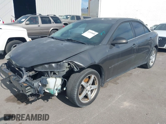 2007 Pontiac G6 with VIN 1G2ZG58N674177062, listed as a IAAI auction lot 41999888 with 275,836 mi miles. Bid and sale history available at carsss.com. Image 2.