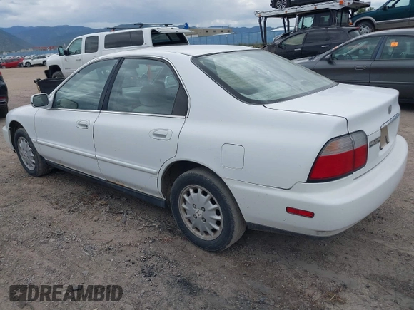 1997 Honda Accord with VIN 1HGCD5555VA127980, listed as a IAAI auction lot 42412772 with 235,367 mi miles and . Bid and sale history available at DreamBid. Image 3.