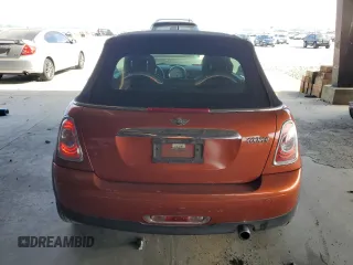 2011 MINI Convertible с VIN WMWZN3C59BTZ89481, выставлен на аукционе Copart как лот 66878275 с пробегом 161 303 миль миль и Чистый • Clean title. История ставок и продаж доступна на DreamBid. Изображение 6.