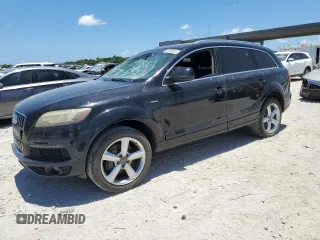 2011 Audi Q7 S line with VIN WA1DGAFE3BD006595, listed as a Copart auction lot 61010615 with 184,175 mi miles and Salvage title. Bid and sale history available at DreamBid. Image 1.