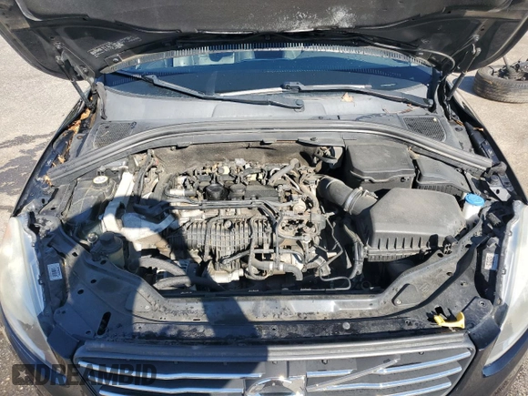 2015 Volvo XC60 T5 Drive-E Premier with VIN YV426MDB2F2591145, listed as a Copart auction lot 49221635 with 164,279 mi miles and Salvage title. Bid and sale history available at DreamBid. Image 12.